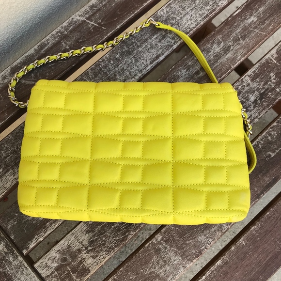 Kate Spade quilted leather cross body bag - Picture 3 of 7